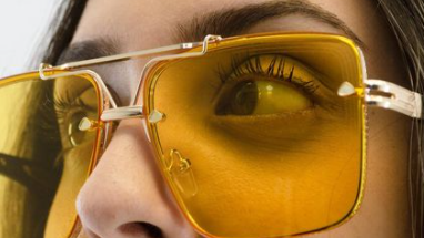 GlassesG3's tweet photo. Aprende a posar con tus lentes de sol + ¡SORPRESA! 😎 - https://t.co/pbBZKed3Gd https://t.co/vvk3aMFLHU