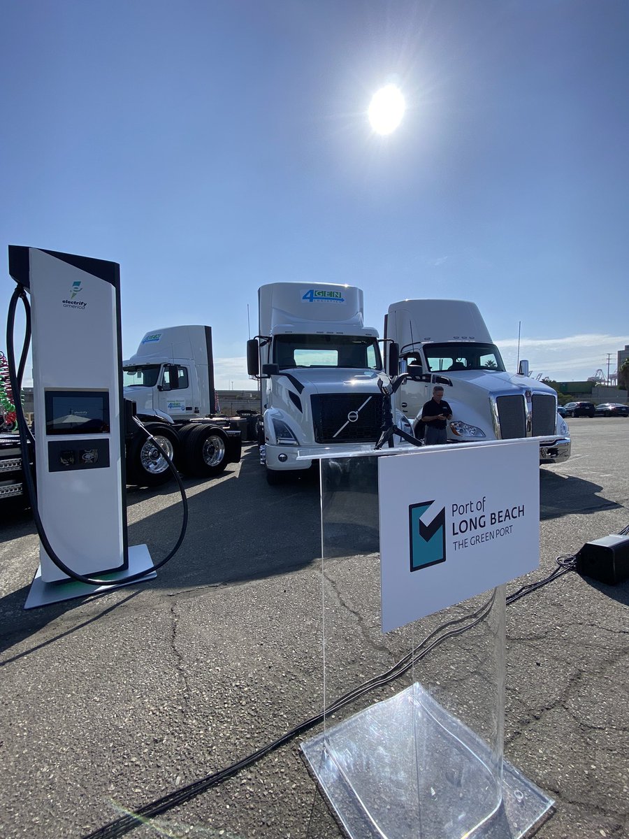 portoflongbeach's tweet photo. Today along with our partners, we unveiled new of zero-emissions trucks and a model charging station at @4gentrucking. Thank you to all the agencies &amp; organizations involved; together we are working todays a zero-emissions future at the Port, in California and internationally. https://t.co/RerZgQY9D4