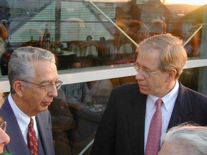 JCoselli_MD's tweet photo. It is heartbreaking to hear of the passing of a dear friend, Randall Griepp, MD. He was such an innovator and pioneer in aortic arch surgery. A legacy that will continue to live on. https://t.co/x10qgaJMRO