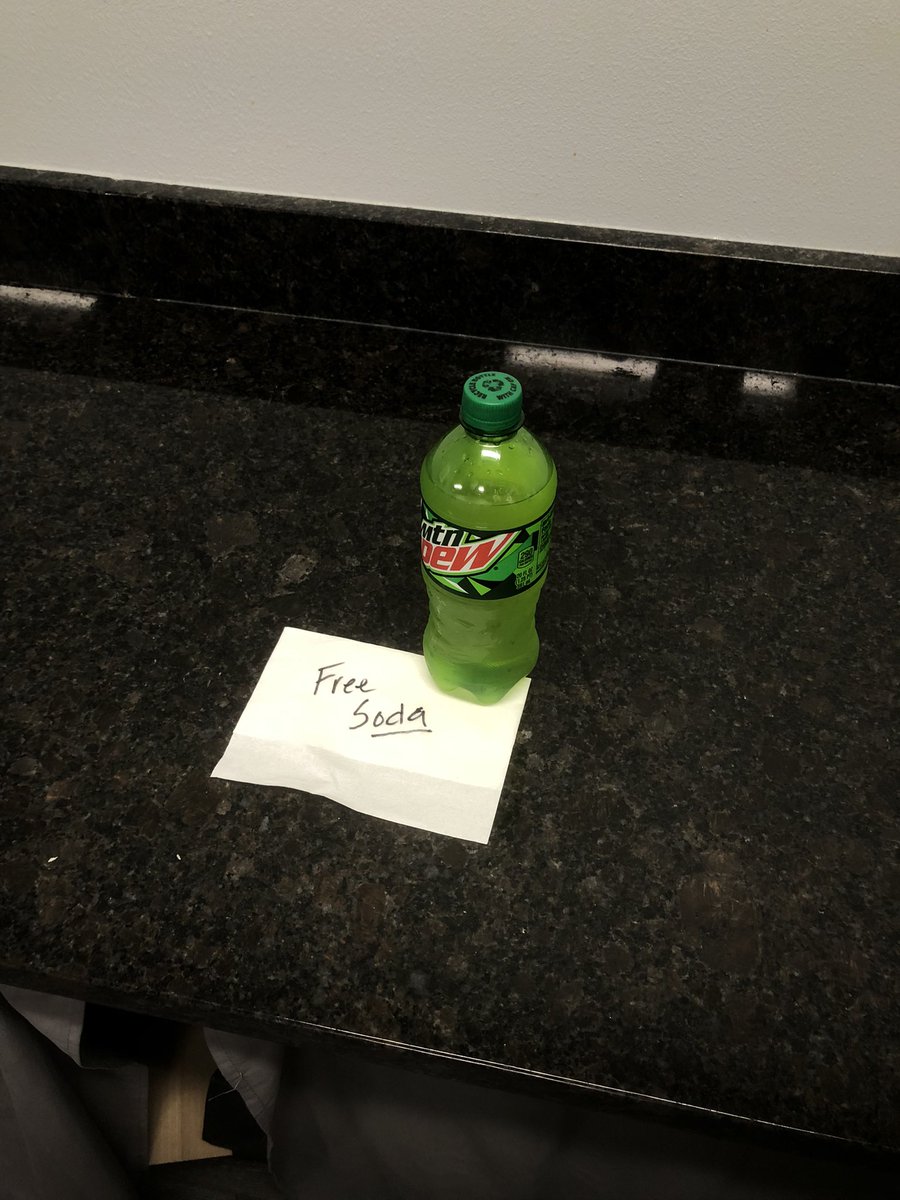 RollOffGames's tweet photo. It feels like a trap!
#freesoda #itsatrap https://t.co/dOKPieEIMy