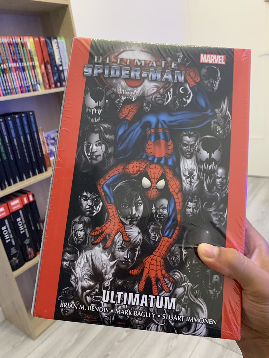 ComicsOlogie's tweet photo. Enfin entre mes mains !!! https://t.co/8JCVk628E7
