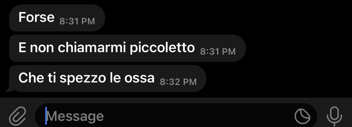 prethazel's tweet image. È amore?