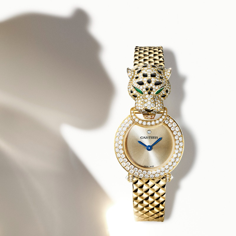 Cartier's tweet photo. More mesmerizing than ever before, the Panthère de Cartier collection continues to evolve with new sculptural creations.
