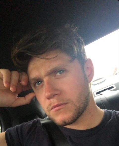 Sweet__Alli's tweet photo. Feliz cumpleaños a mi guerito favorito ya 29 queeeee #HappyBirthdayNiall https://t.co/RjBpnzD3KI