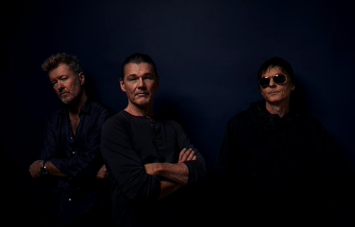 Aftenposten reviews the movie #TrueNorth by <a href="/aha_com/">a-ha</a> "It is dark, up there in the true north, where A-ha has made a new album and film (...) well-known, mid-tempo A-ha, but is obviously a bit more organic (...) melancholic and occasionally dramatic (...) he is a master"