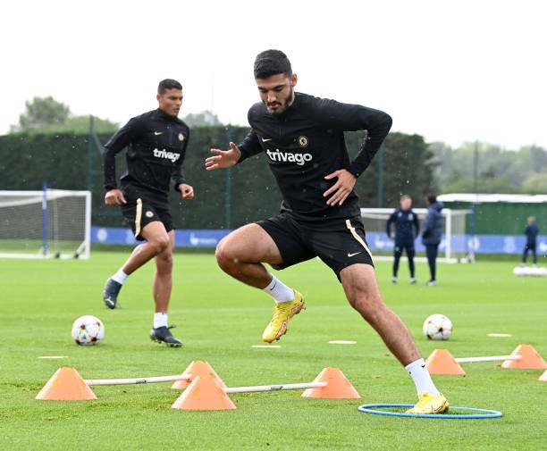 PicFootballl's tweet photo. Armando Broja 💙
#CFC https://t.co/DGWNRkq6pV