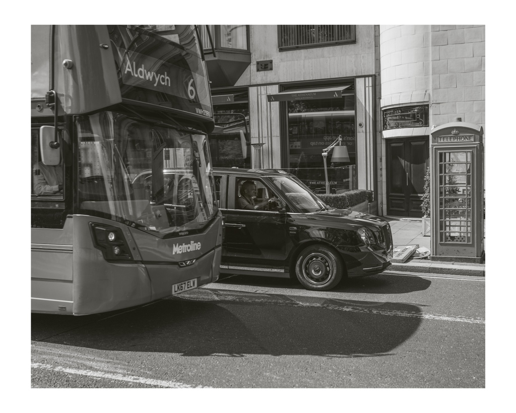 alexwaltonactor's tweet photo. The London Icons. https://t.co/XL2TSzoMd3