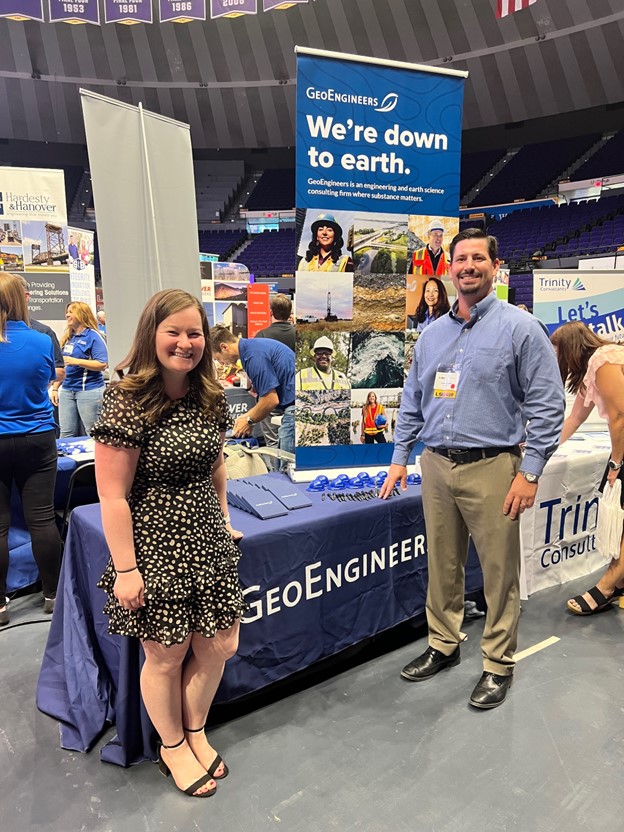 Hello <a href="/LSU/">LSU</a>! We're hanging out on campus at the Career Expo today, and we'd love to meet you. Bring your questions about professional consulting, geotech, or GeoEngineers! geoengineers.com/news/event/see…
#careerfair #careers #engineeringjobs #environmentalscience #internship #jobs