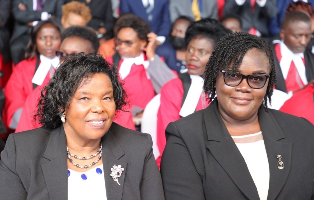 Commissioners Prof. Olive Mugenda (L) who represents the Public in the Judicial Service Commission and Commissioner Jacqueline Ingutiah, who is the LSK Female Representative, graced the swearing-in ocassion.