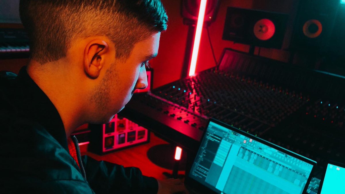 ericmckennadj's tweet photo. NEW MUSIC IS DROPPING THIS MONTH🥳🙌🎶 #newmusic #3RICMCK3NNA #comingsoon https://t.co/4uk1fiGLdL