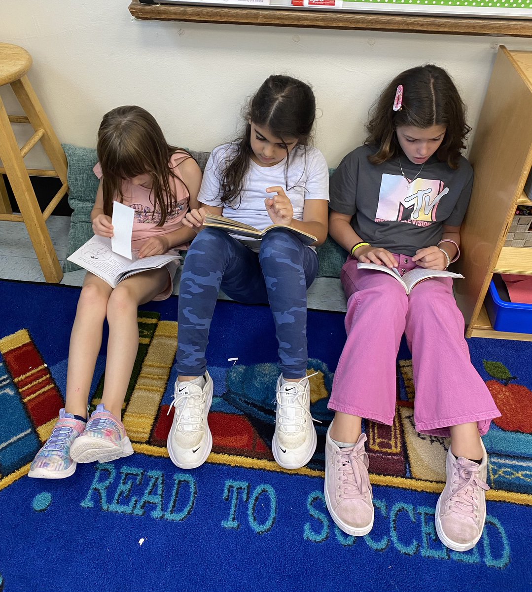 Karen Ermer tweet media