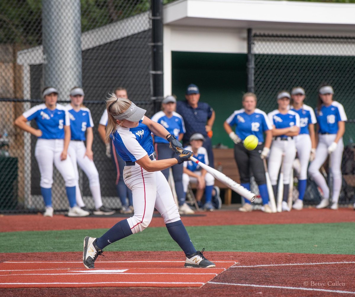 ASFL_Shoot4Cure's tweet photo. How to put a softball 1 million miles from the plate, as demonstrated by Kelly Colleran (@_kellycolleran) #ASFLSoftball https://t.co/WXYlCVkICE