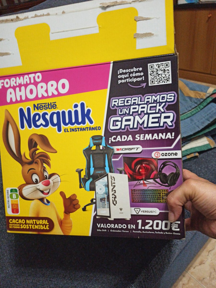 Luciabus69's tweet photo. @NesquikGaming Mi hija no sale de casa sin su Nesquik......lo adora, desde que lo probo no lo ha dejado......es lo que la da energía para todo el día https://t.co/xj7mQqa3V3