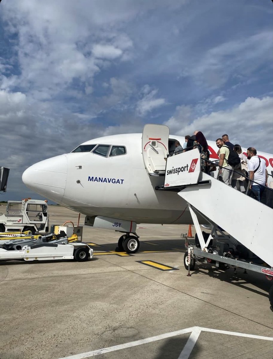 brsvddrmnvgt's tweet photo. Anadolu Jet’in Manavgat isimli uçağı https://t.co/N2IqHxPGu9