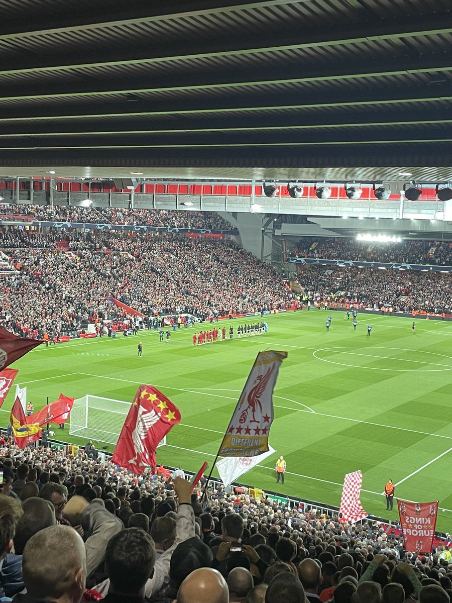 mark_grain's tweet photo. Up the Reds https://t.co/kzWoikot1l