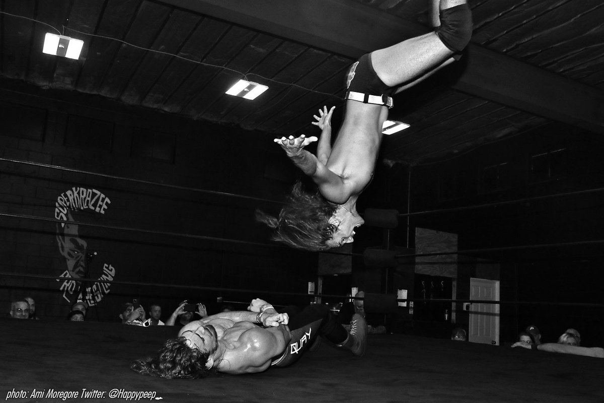 happypeep's tweet photo. The DAWG Nation faced off against the new team of Quay and Sparrow.  
@FighttProW #JoinTheFIGHTT https://t.co/jFEL0TKIj9