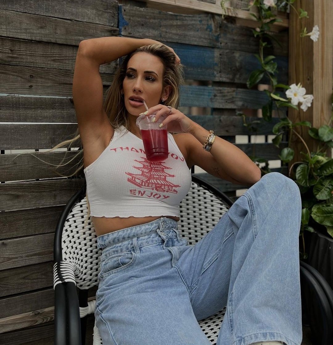 WWE Boobs on Twitter: "Carmella 🔥😍💵 #WWE #WWERaw #SmackDown"