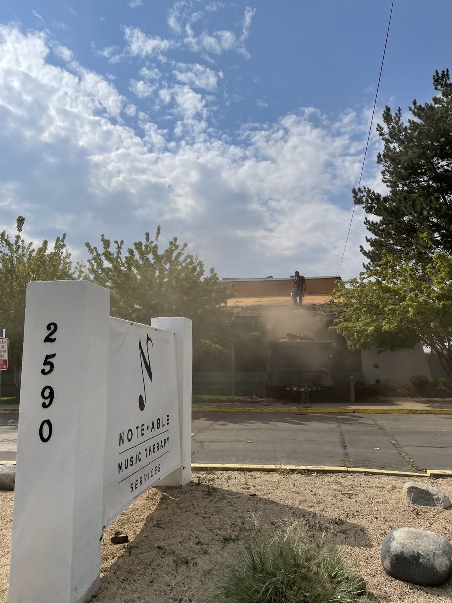 noteables's tweet photo. Raise the roof!!! 🙌 We are excited to have begun roofing renovations and it's a bit messy! If the front entrance is blocked please use the back building entrance through the west side parking lot. Call us at 775-324-5521.
#OneStepCloser #NMTSRenovations #WhereMusicMeetsScience https://t.co/QRekaWY2B6