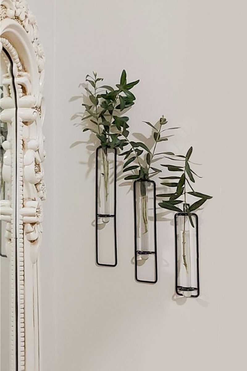 nfsglobaltr's tweet photo. Vintage Glass Wall Vase Metal Wall Art, Black Glass Tube Wall Shelf And Decoration, Metal Vase Wall Decor
https://t.co/wvdUmADx2g
#metalvase #homedecor #livingroom #etsy #blackglasstubevase https://t.co/x1vsryksc4