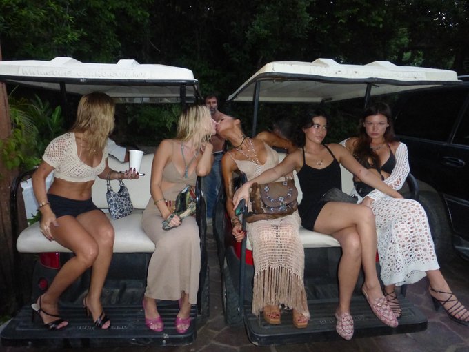 finally made an Instagram to dedicate it to me and my hot friends go follow it @ dazedandconfilmed https://t