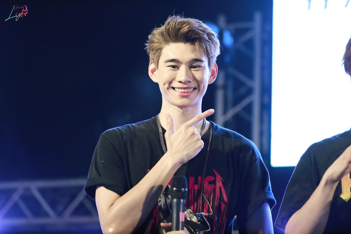 SeetheLight01's tweet photo. 20220831 JuniorATLAS | #MONSTRConcertFest
หยุดน่ารักไปกว่านี้ได้มุ้ย แค่นี้ก็หลงจะตายอยู่แล้วววววว
#ATLASxMonstr
#ATLAS_th
#JuniorATLAS https://t.co/j6pBRD6cGD