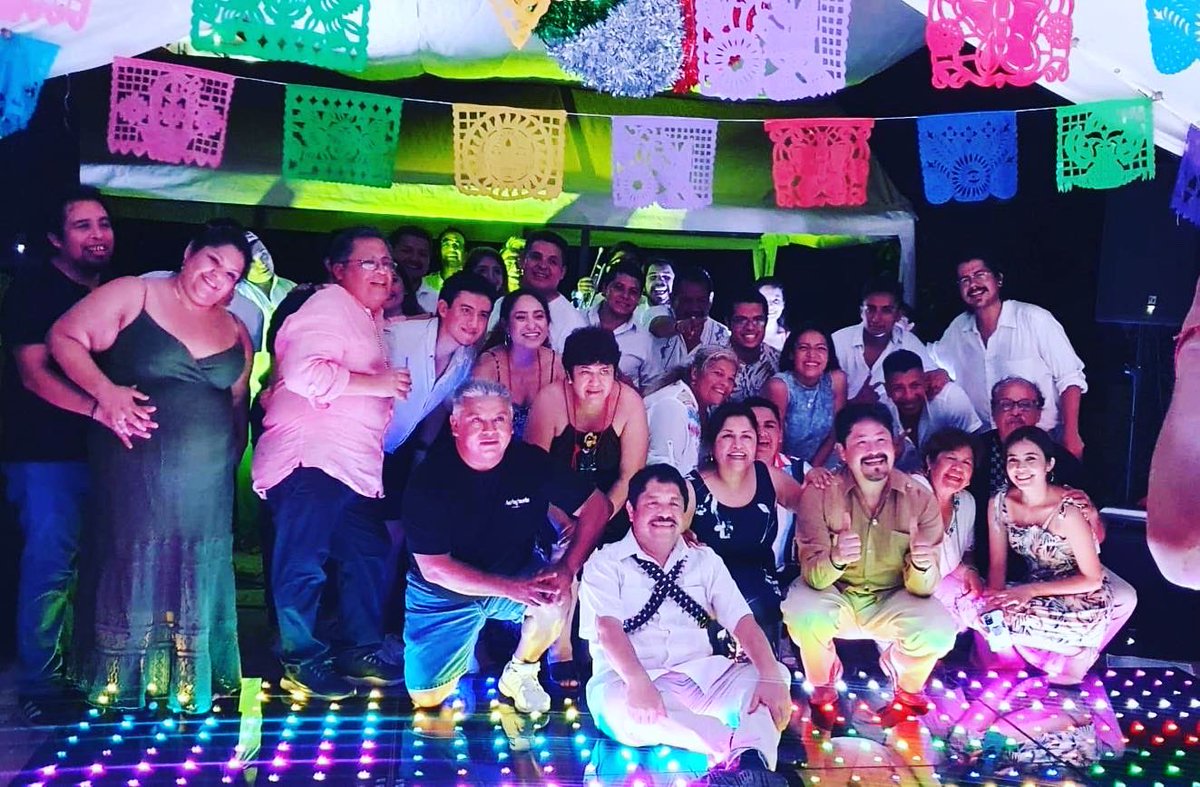 cumbiaroach's tweet photo. #Tecolutla #Veracruz evento privado Fam. Zavala #hoteldonnachotecolutla https://t.co/PKKAkSzELs