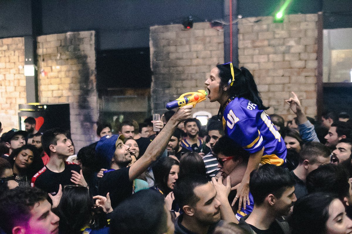 FirstMS_'s tweet image. Abro as fotos do role e as primeiras fotos: