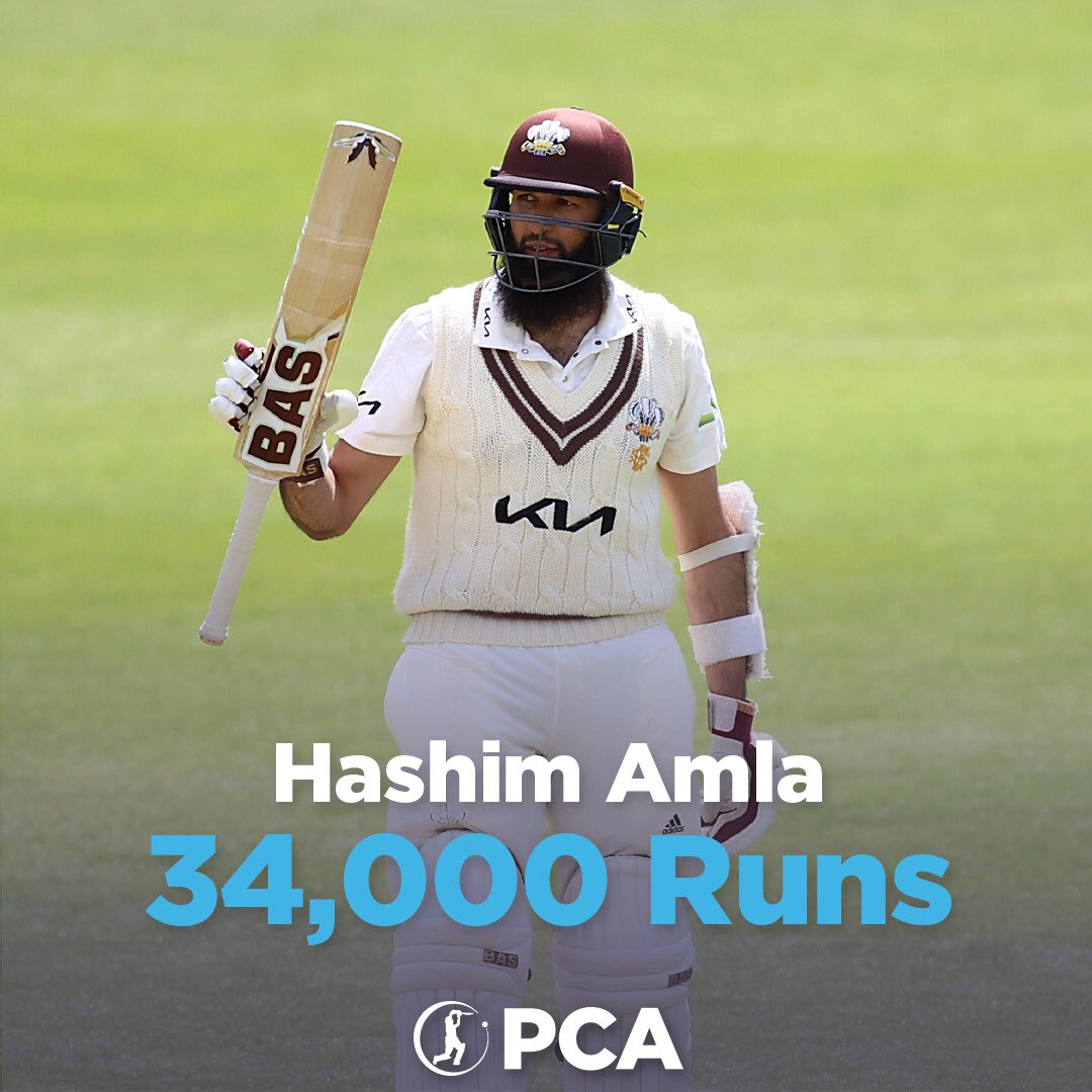 PCA's tweet photo. 🙌 Unbelievable from @amlahash as he passes 3️⃣4️⃣,0️⃣0️⃣0️⃣ Career runs!

🥇 No other active PCA member has more runs.

1️⃣9️⃣,4️⃣1️⃣9️⃣ First-Class
1️⃣0️⃣,0️⃣1️⃣9️⃣ List A
4️⃣,5️⃣6️⃣3️⃣ T20
8️⃣8️⃣ Hundreds

🏏 The @surreycricket batter scored 9️⃣7️⃣* today.

👊 Well done, Hashim!

#LVCountyChamp https://t.co/nLpu7uG5lc