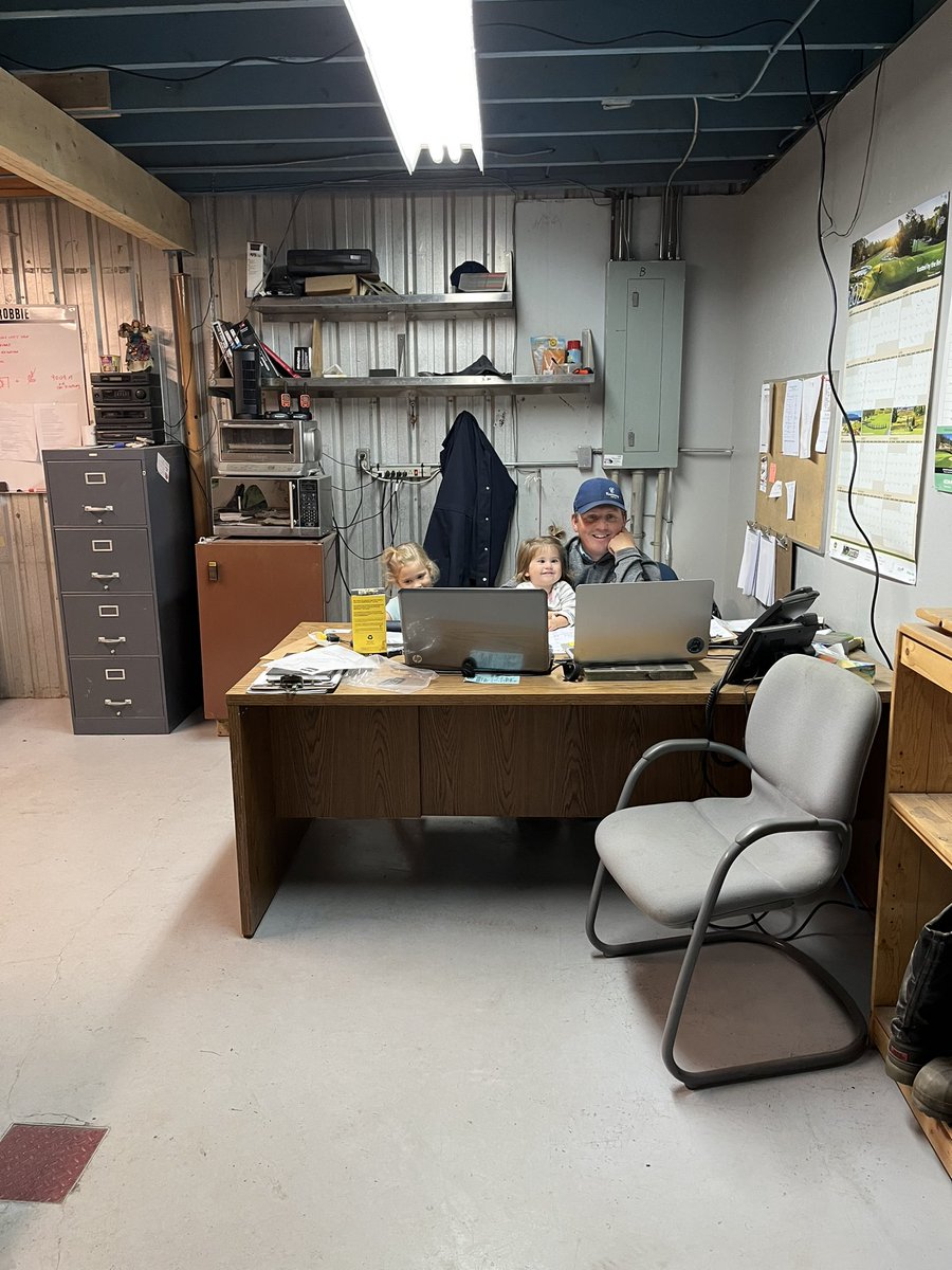 #ThankASuper Thankful for <a href="/CameronKusiek/">Cameron Kusiek</a> and his hard work and dedication to the turf industry. Always a leader and a wonderful mentor, thank you for all you do!