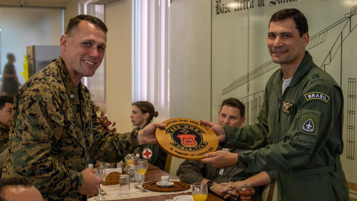 MARFORSOUTH's tweet image. #UNITASLXIII: VISIT TO SANTA CRUZ

#MARFORSOUTH is a committed partner &amp;amp; reflects #SOUTHCOM&apos;s #EnduringPromise of friendship, #partnership, &amp;amp; solidarity in the region. 

#BuildOurTeam | #YoSoyNaval | #MARFORRES | #MarinasAmigas | #PromessaDuradoura | #PromesaDuradera