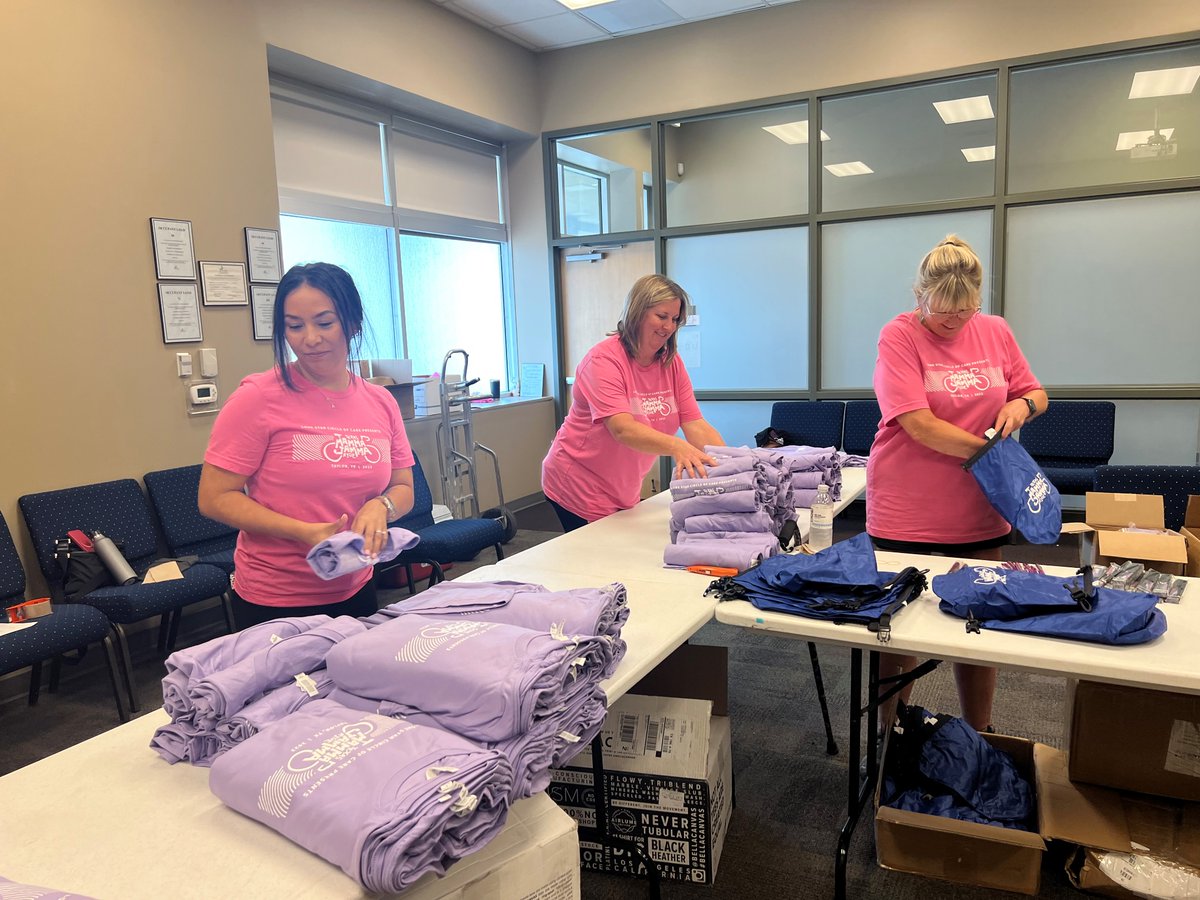 A huge thank you to our volunteers for getting Mamma Jamma rider packets ready! It’s not too late to register! Sign-up today to help bring affordable and accessible mammograms to underserved and uninsured women in Central Texas. 🚲
bit.ly/39xmyFT