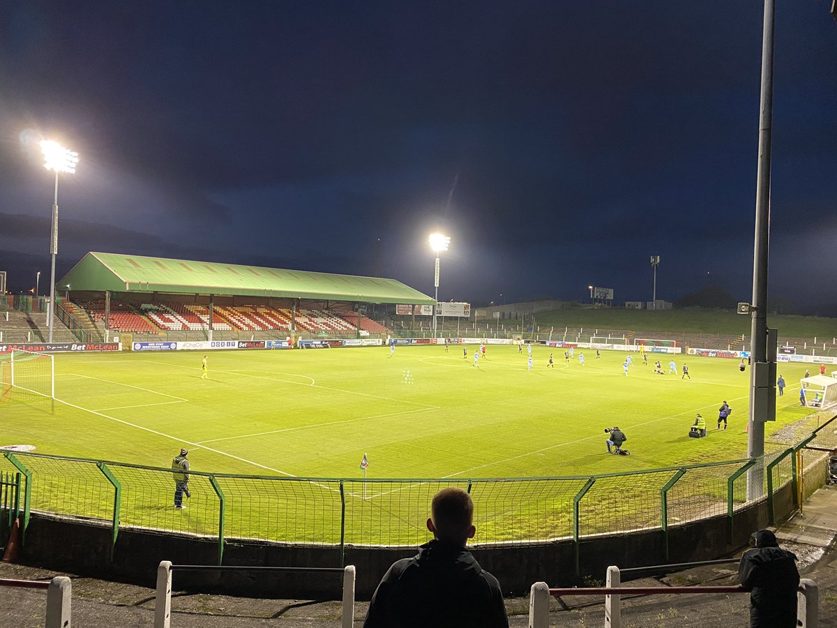 Iain Dickson tweet media