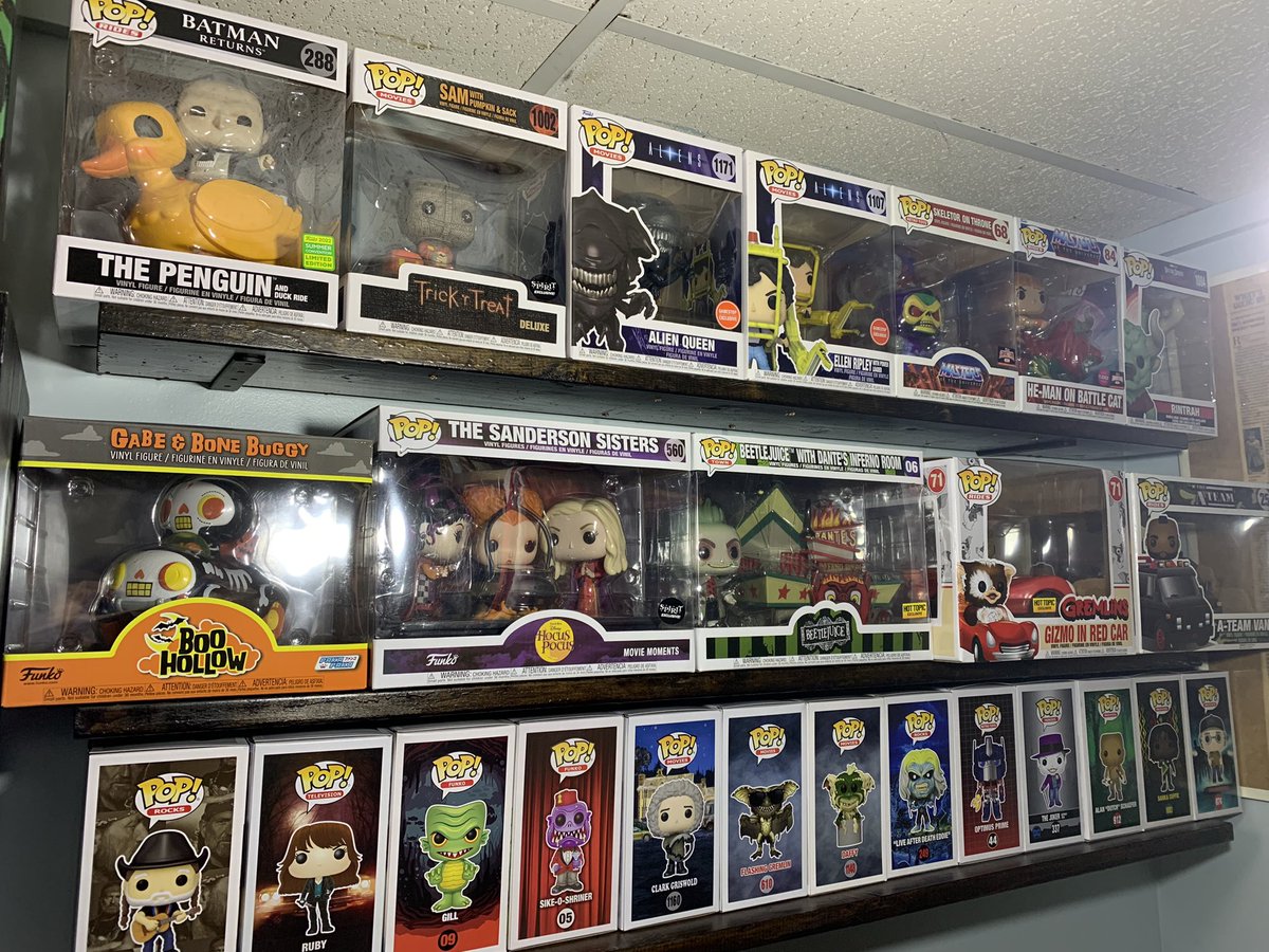 It’s been a while since I made a SHOUT OUT to my favorite local pop shop, @MiPops ! I’m in POP TIMEOUT for now 🫤 But 95% of my collection came from MiPOPs! If you’re in the Sterling Heights MI area, you must stop by! #funko #funkopop #mipops #Collectible