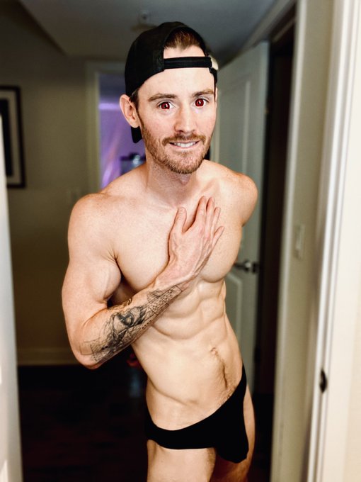 I&rsquo;m not sweet all the time&hellip; 😈 https://t.co/tVTTs6thnp<a href="/tag/shibari"class="tags"><span>#shibari</span></a><a href="/tag/ropeart"class="tags"><span>#ropeart</span></a>