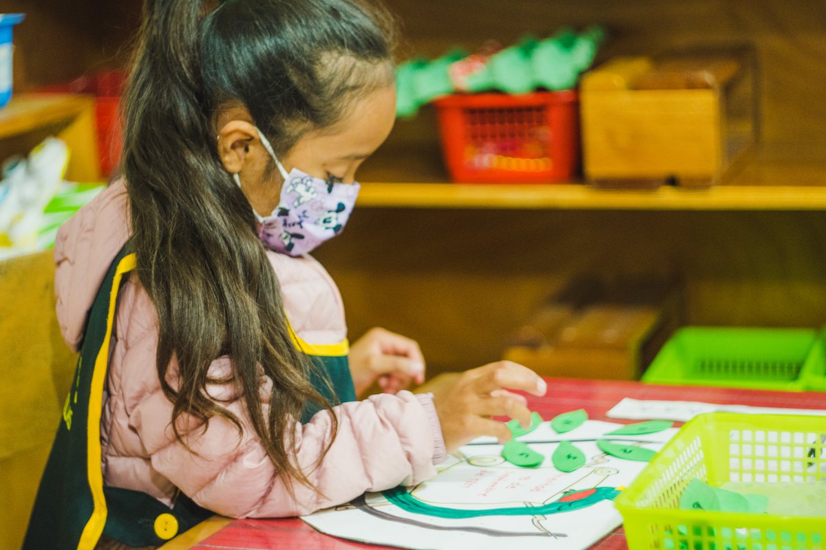 PlantingSeedsIn's tweet photo. The #PlantingSeeds teaching methodology allows our preschoolers to guide their learning and develop autonomy. Every day they choose what they want to learn! And all their learning happens while playing, sharing with their classmates, and having fun. https://t.co/iilPrxbww1