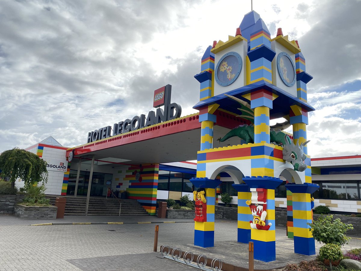 TheHashtag's tweet photo. Are you a fan of @LEGO_Group? Be sure to follow @BJNemeth as he goes on a once in a lifetime LEGO Inside Tour at the their HQ in Billund, Denmark. He will be documenting his journey tomorrow right here on Twitter…. #LEGO https://t.co/OgxYmLI1un