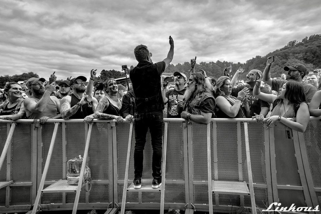 TheUUofficial's tweet photo. @TheUUofficial @BlueRidgeRock @TheBryanWScott
#blueridgerockfest #blueridgerockfestival #bryanwscott #livemusic #concert #festival #theunionunderground #unionunderground #aneducationinrebellion #acrossthenation https://t.co/kQm8HnBEdv