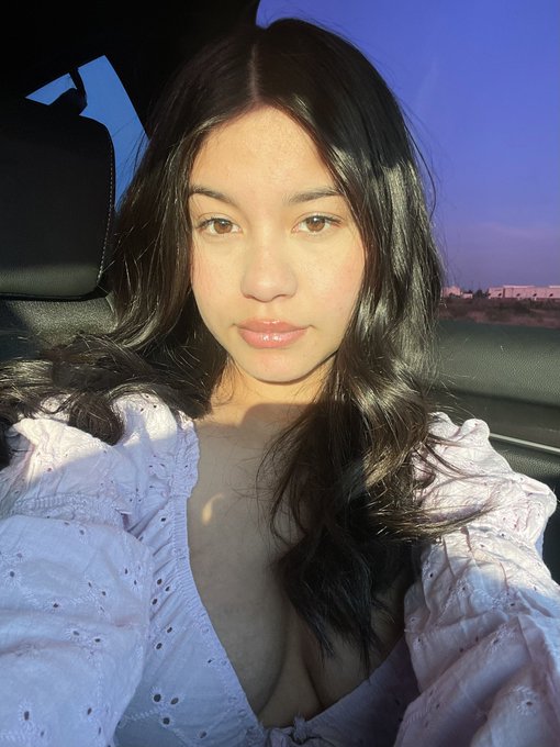 Watch VANE's leaked NSFW photo on TwXstars