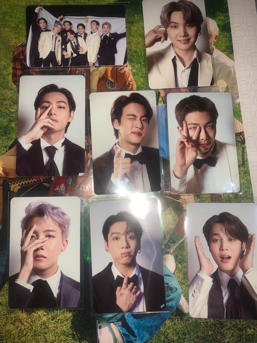 KangxJinnn's tweet photo. So one of my TOTGA OT7 Pcs are finally here 🥺 Thank you so much @kittyoongi_ot7 💜 Last week pa siya dumating but today ko lang na unbox. Finally nakauwi na silaaa. Til next budol po, thank youuuu 💜💜 #FBforkittyoongi_ot7 https://t.co/wljiLXgtkP