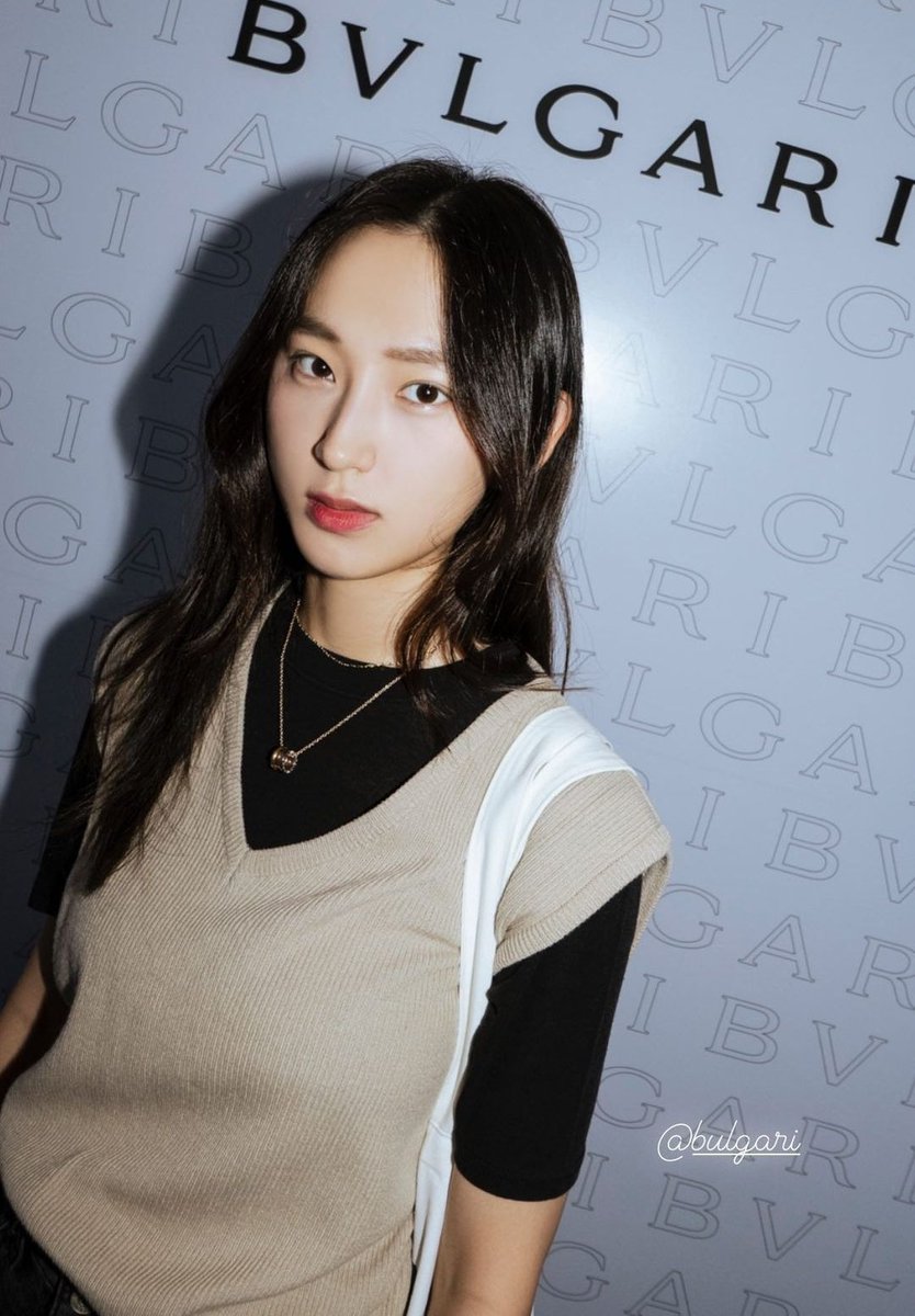 KoKyungpyoBR's tweet photo. 💜| Ontem (12.09) Ko Kyung Pyo publicou uma foto marcando a #Bvlgari, marca de Alta Joalheria, hoje (13.09) foi a vez da Ryu Hye Young publicar uma foto com a marca. Matando a saudade deles juntos 💜
#KoKyungPyo #GoKyungPyo #KyungPyo #RyuHyeYoung #Sunbora #Reply1988 #고경표 https://t.co/A1BXgEdOY1