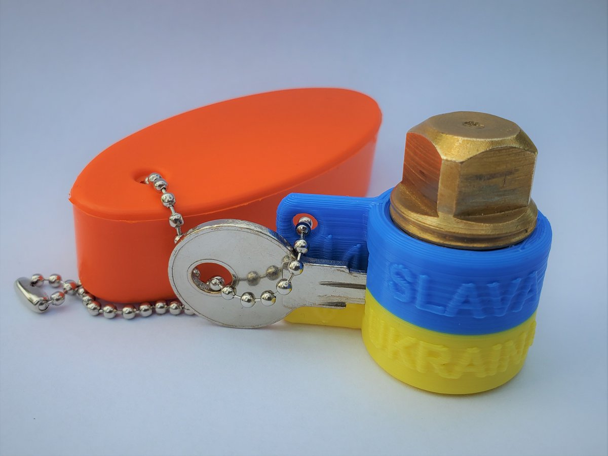 PlugKeyper's tweet image. In honor or Ukraine making some awesome gains, I created a PlugKeyper using Ukrainian flag colors. PlugKeyper is a boat drain plug reminder device for your keychain. Use the drain plug to lock your key in place while it is out of the boat. #SlavaUkrainii #SlavaUkraine #boat
