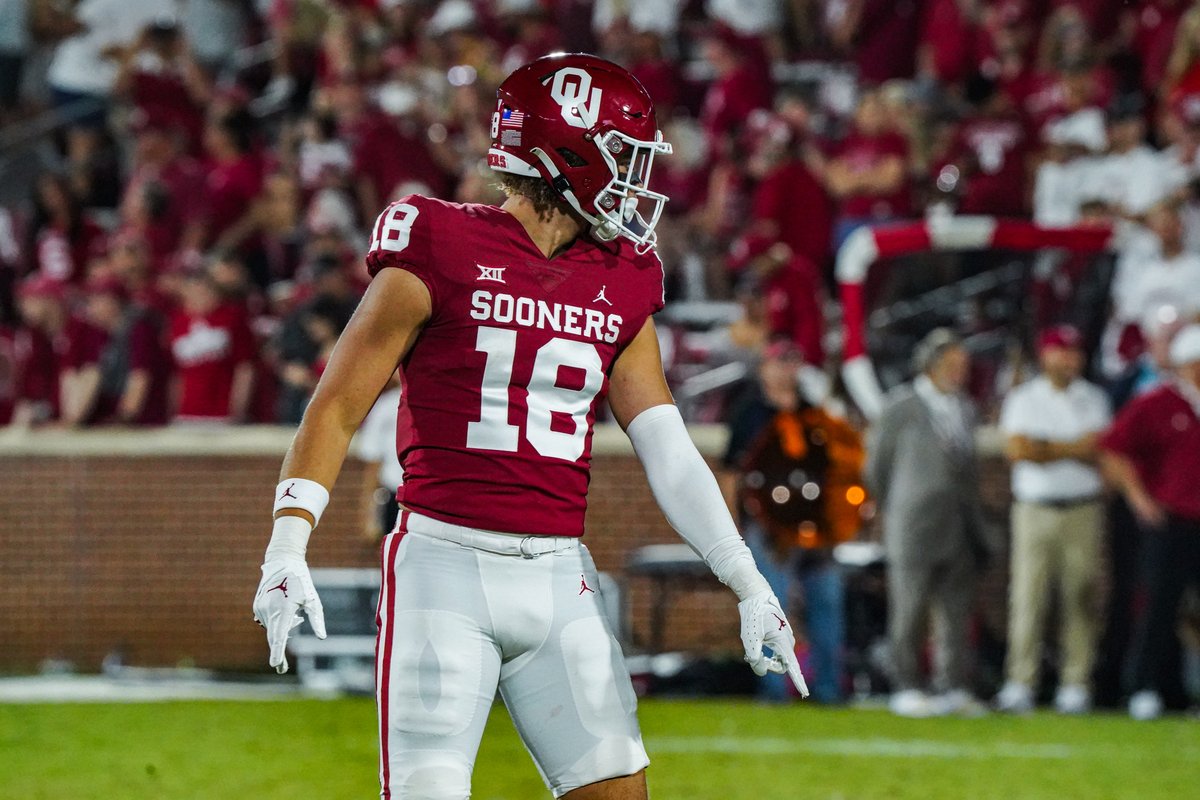 OUInsider's tweet photo. The #Sooners head to Lincoln for the first time since 2009 on Saturday. So who better to interview than the lone Nebraskan on OU's roster?

Here's freshman tight end Kaden Helms, the first Cornhusker State native to suit up for OU since 1973. ⤵️

https://t.co/iP3Jz3o00V https://t.co/3XcIdfxZVR