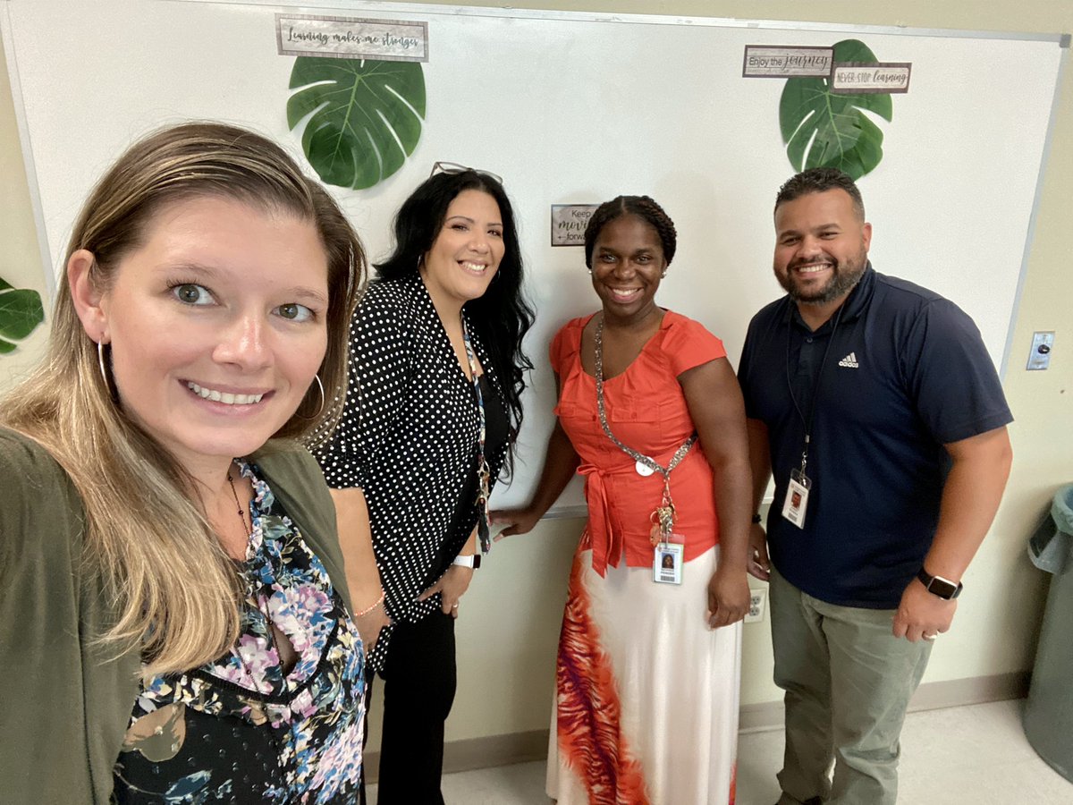 ZPresley_OCPS's tweet photo. @OCPS_MSD was so excited to meet with @jorgeriveraECS and @LancasterOCPS! Amazing goals set! Thank you for welcoming us. We look forward to working towards excELLence together! โจ๐ฏโฅ๏ธ #TigersRule! https://t.co/nlSaZhBdmt