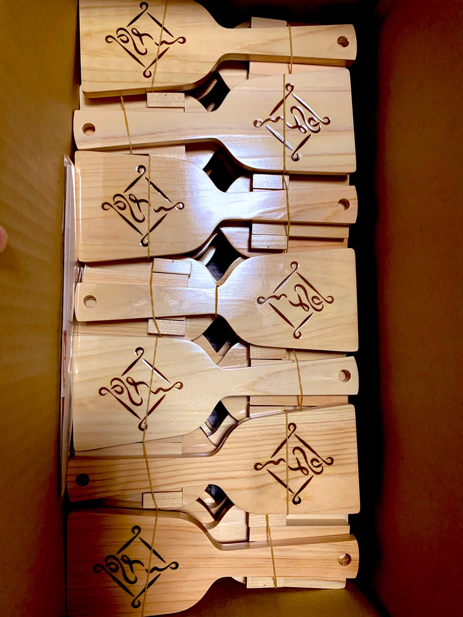 kakeru_yosakoi's tweet photo. 鳴子が届きました！しかも予定よりも早く！！惚れ惚れする出来でありがたい限り🔥
@naruko_kobo さま、本当にありがとうございました！踊り子に渡せる時間が今から楽しみです！ https://t.co/BAcwcs3Vfl