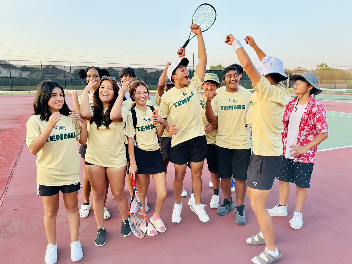 JV Tennis took their first team win of the season by slaying the Spartans with an 11-8 win #weareone ☝🏻🎾💚