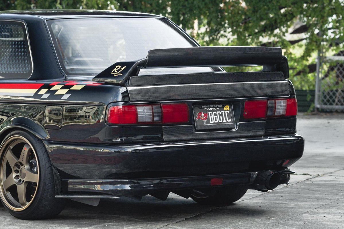 TurbologyLLC's tweet photo. #Sentra of Attention: @silentuner #SR20DET #B13
📸: @cp_fraud for @s3mag
#turbology #s3magazine #nissansentrab13 #nissansentraser #nissansentra #nissanb13 #b13nissan #sentrab13 #b13sentra #sentraser #nissan #nismo #sentranation #ser #sr20 #turbo #fwd #jdm #tuning #tuner #lmgt4 https://t.co/9tVDaYszyk
