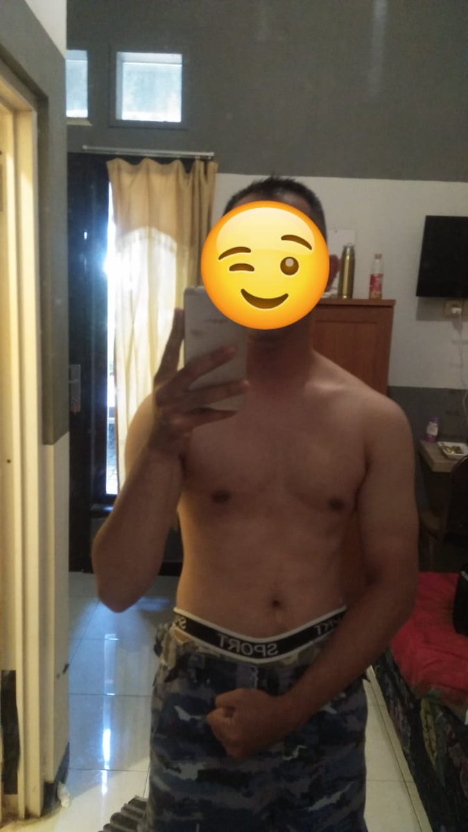 Angga90307910's tweet photo. Cukup saja apa adanya #top #gayjogjakarta #gaylokal #gayjaksel #GayMalang #gay https://t.co/ZFyq9maGcT