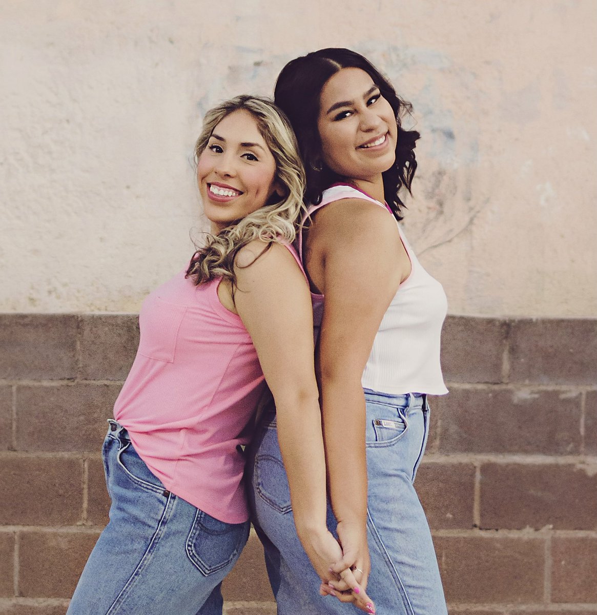 MotaQuetzali's tweet photo. So excited to be launching our online boutique this October! #SmallBusiness #GirlBosses https://t.co/f8DvhktlkN