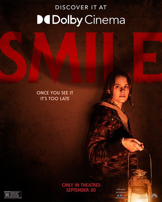 THorror_Lover_'s tweet photo. Nuevos pósters de SMILE, la película de terror rodada en secreto y anunciada por sorpresa que apunta a ser unos de los grandes estrenos del año. Ha sido descrita como una versión moderna de The Ring: cualquiera que vea la sonrisa morirá en unos días. En cines el 30 de septiembre. https://t.co/odevg77hTV