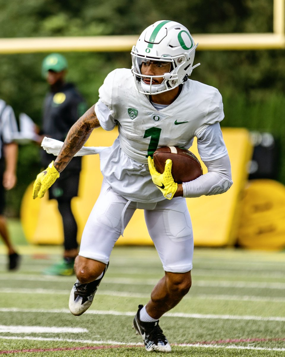 Hustle &amp; Motivate 🔋

#GoDucks